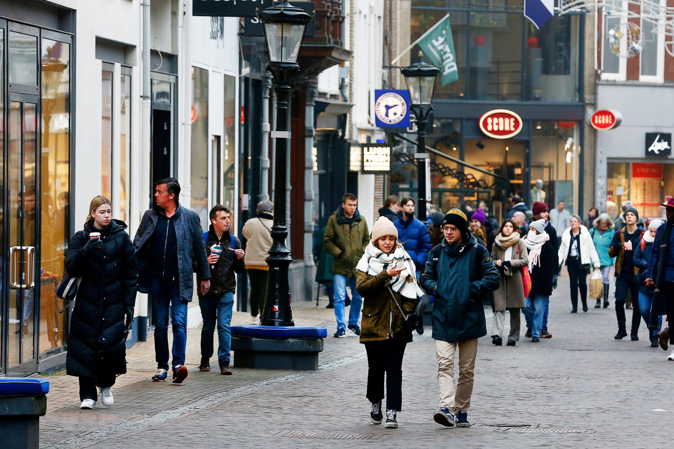De Steenweg in Utrecht. Hier staan nog winkelpanden leeg. © Ruud Voest